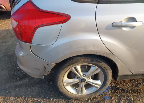 2014 Ford Focus Se из США, поврежденный, VIN 1FADP3K26EL164510